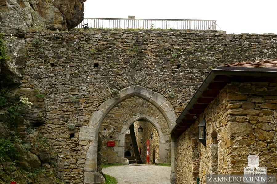 Brama do zamku Aggstein